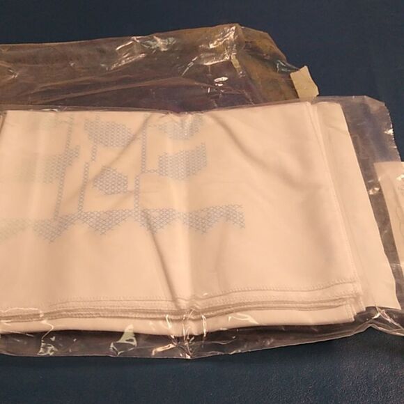 Herrschner's Sunflower Cross Stitch Kit Outer bag opened Inside bag unopened - Picture 4 of 5